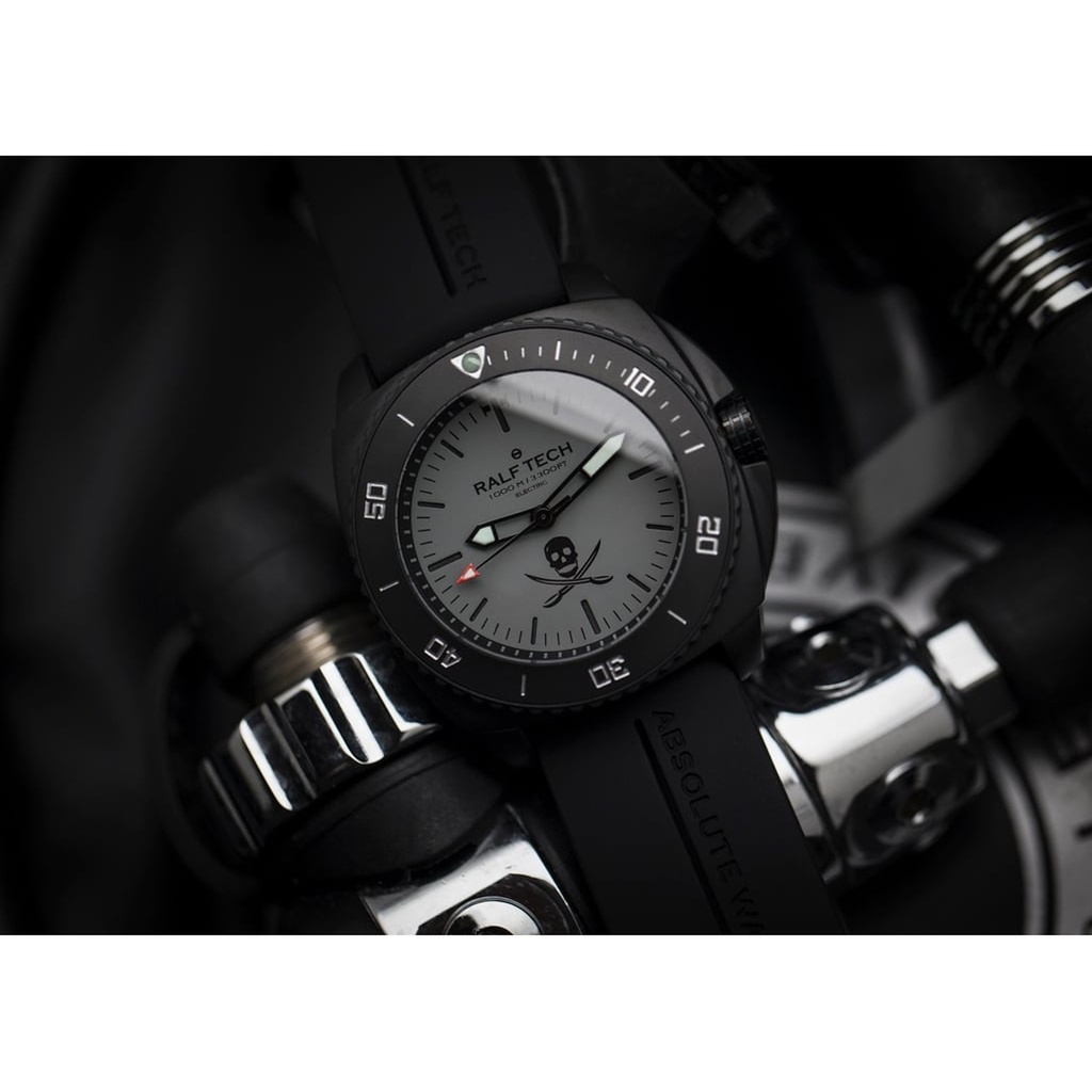 WRX ELECTRIC BLACK PIRATES SHADOW Watch - WRX 5112 - Frost Fratelli