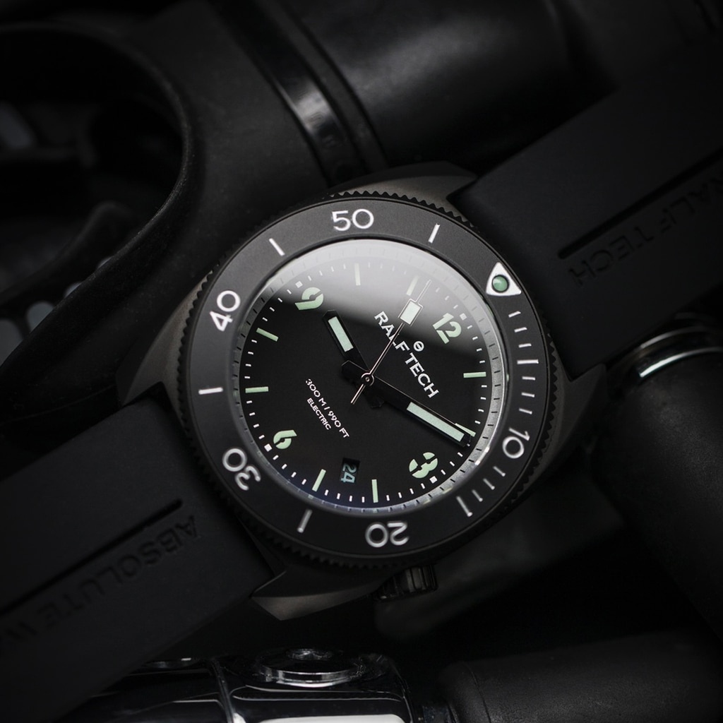 WRV ELECTRIC BLACK OPERATOR Watch - WRV 5101 - Frost Fratelli