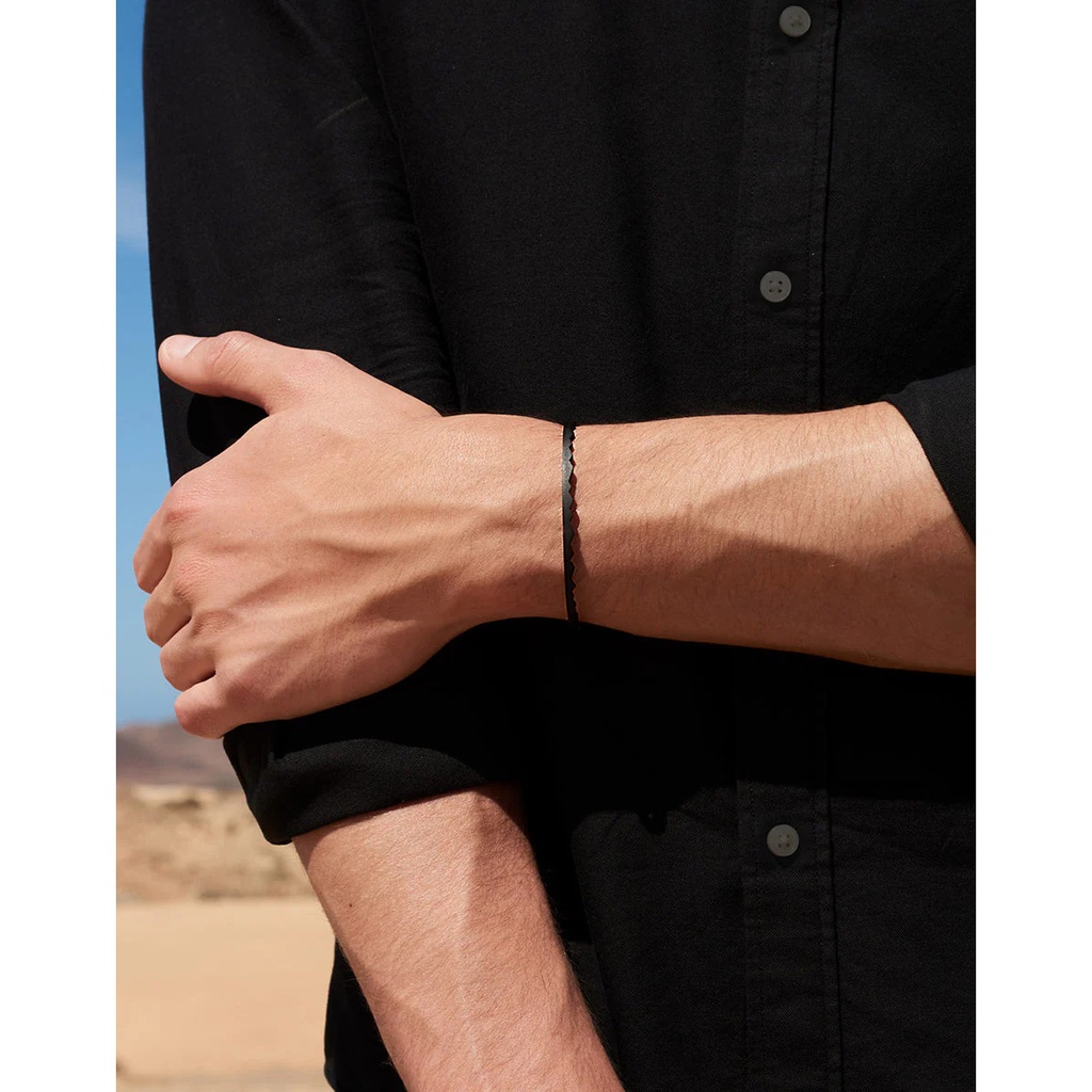 Akillis Titanium Capture Light (-) Bracelet #2