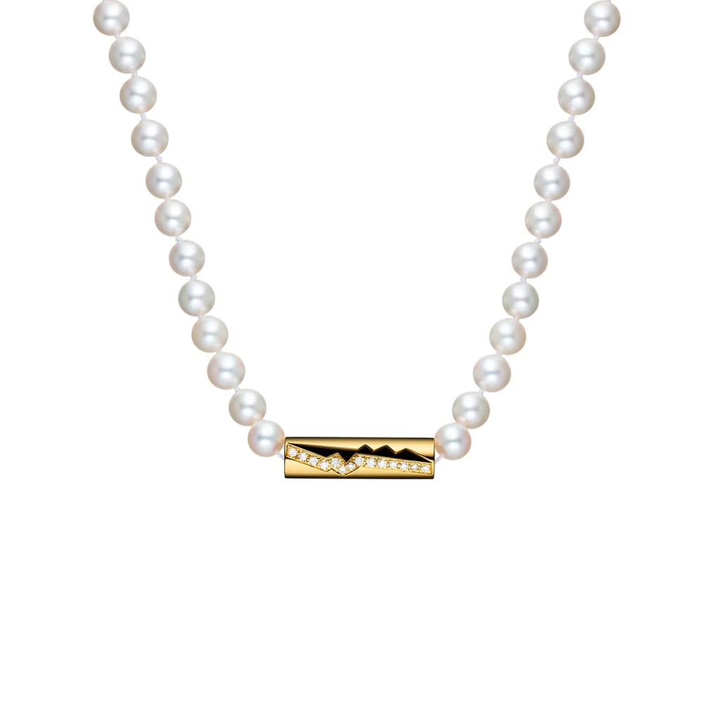 Akillis Yellow Gold Capture Amulet Pearls Necklace PCA0036-NS