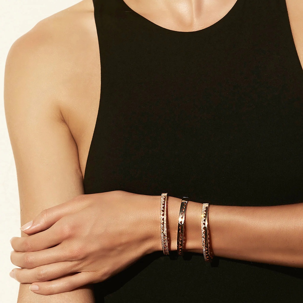 Akillis Yellow Gold Capture Me Bangle Bracelet #2