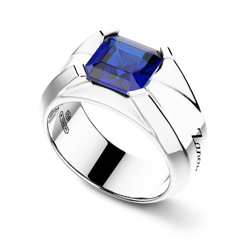 Zancan chevalier ring in 18kt gold and blue sapphire. #2