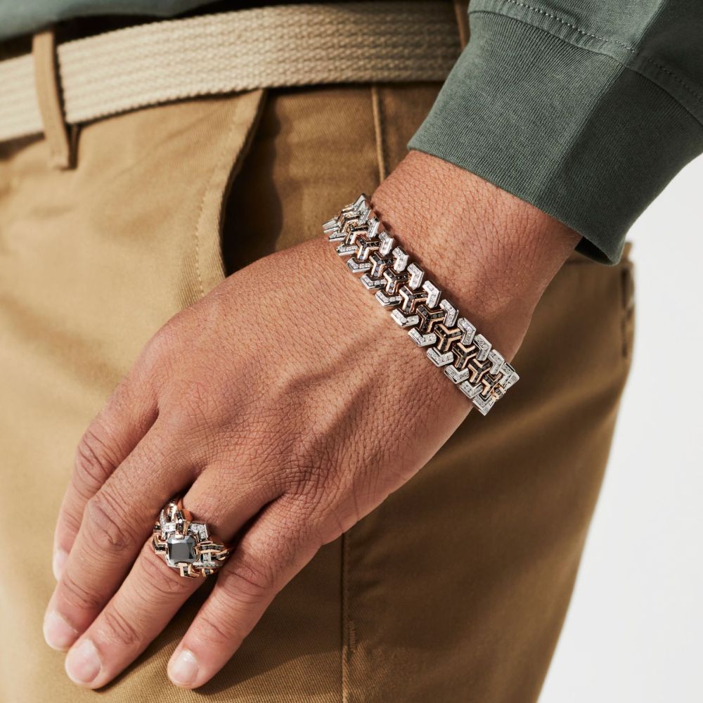 Zancan bracelet in 18kt gold and diamonds. #4