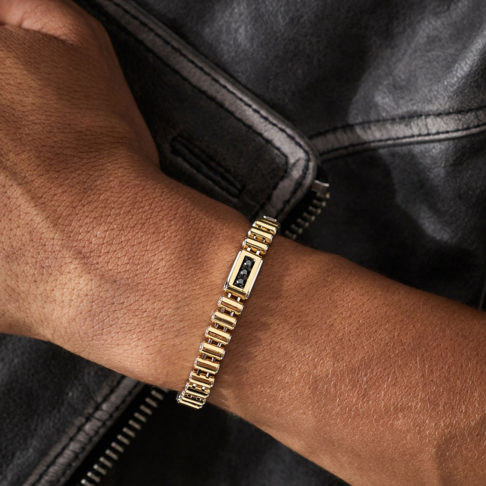 Zancan bracelet in 18kt gold with diamonds. #4