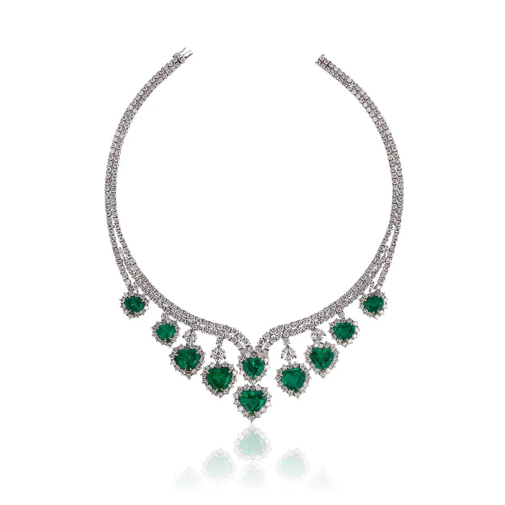 White Gold Amore Emerald Necklace