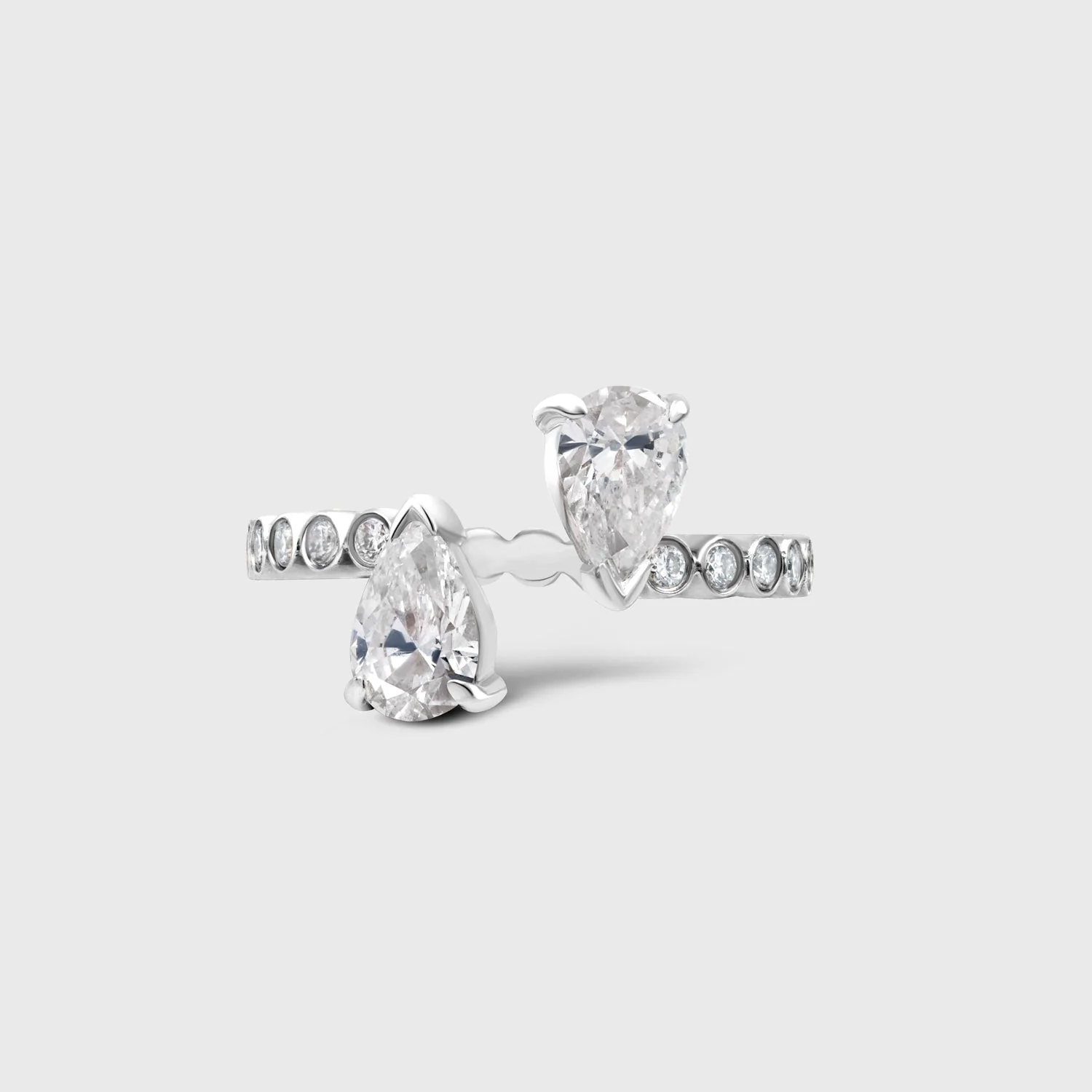 White Gold Leonie Ring