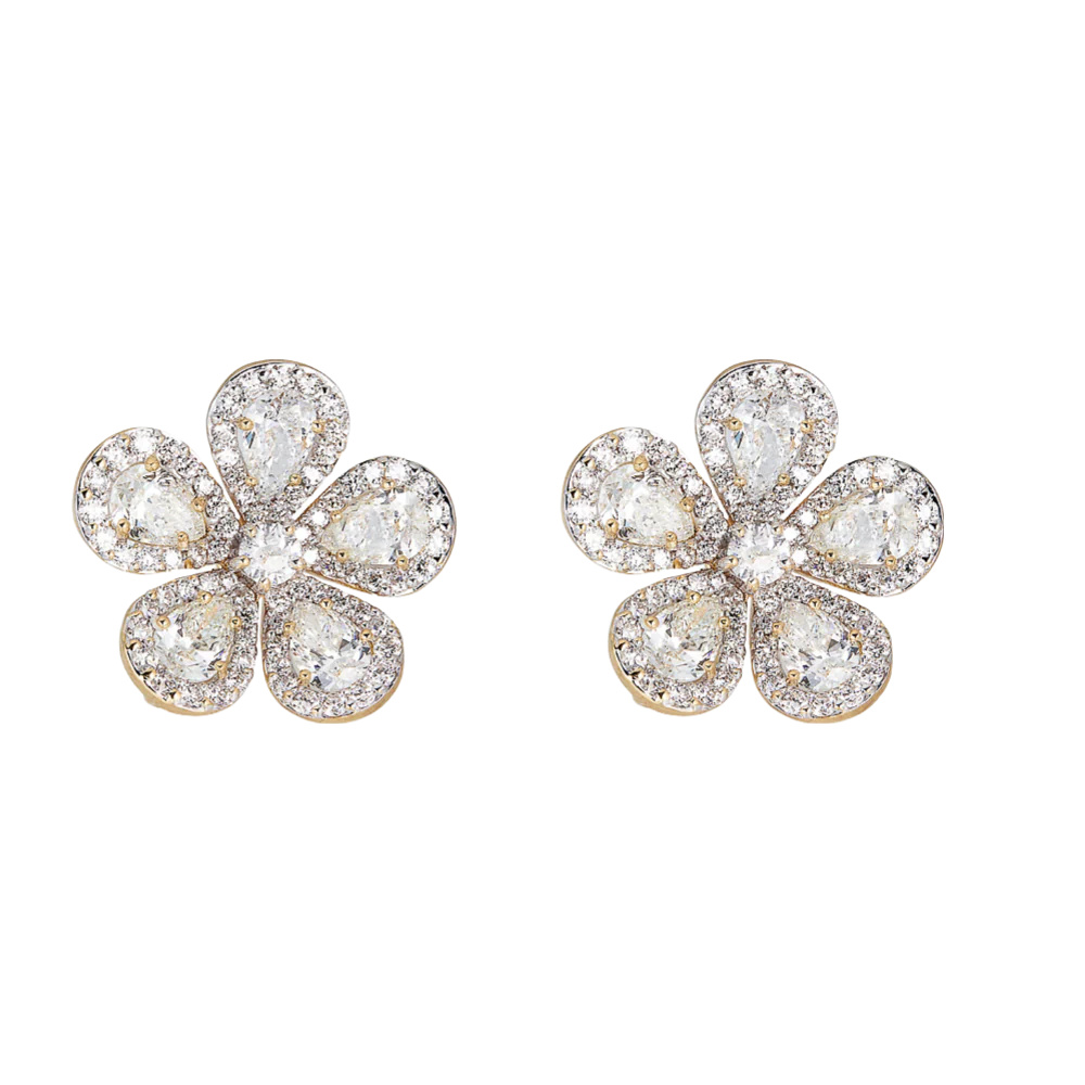 Yellow Gold Classic Flower Earrings