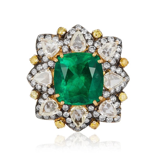 [R-303] Yellow Gold Zambian Emerald Ring
