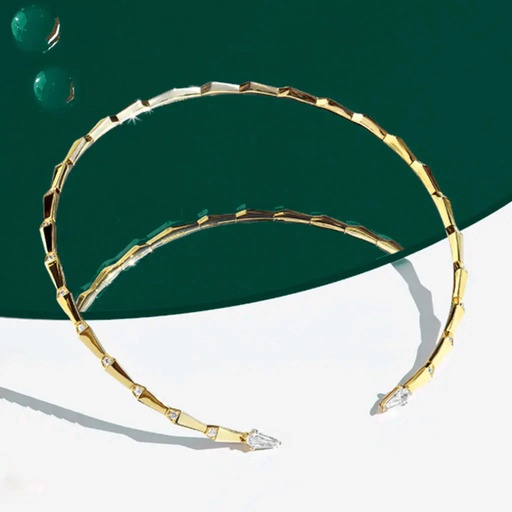 [CSP-O1RYLM1.4] Spike Open Light Pave Diamond Choker - Yellow Gold